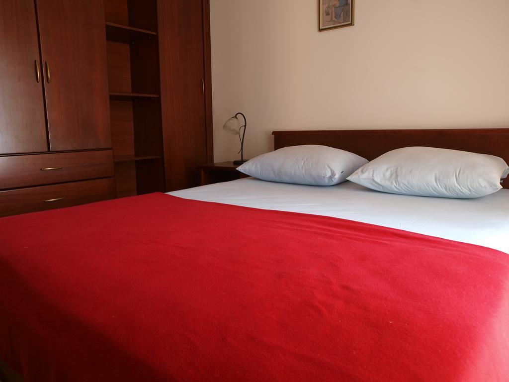 Apartments Obala Dragovic Petrovac Chambre photo