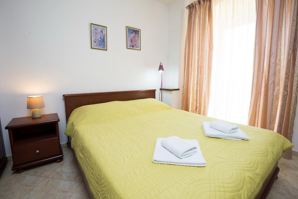 Apartments Obala Dragovic Petrovac Extérieur photo